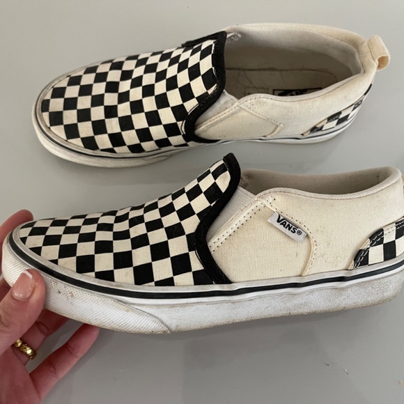 Vans, size 5.5 checkered black and white slip ons - Picture 2 of 4